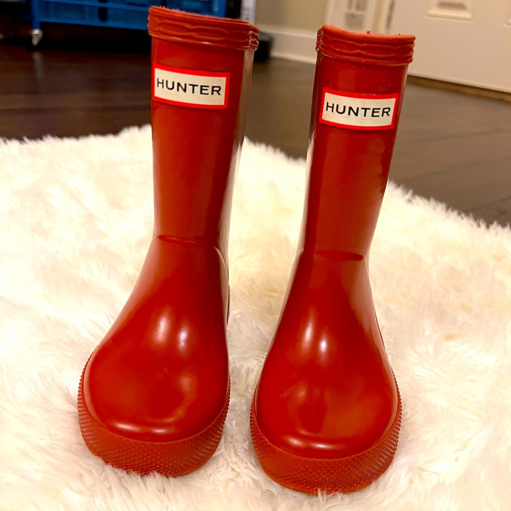 Hunter Original Kids First Classic Rain Boots in Red Size 7 (child/toddler)